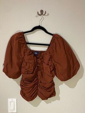 GAP Women's Rust Puff-Sleeve Ruched Blouse